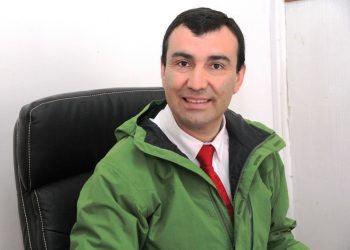 DECLARACIÓN PÚBLICA: Alcalde Juan Eduardo Vera someterá esta tarde a votación del Concejo el postergar por 3 meses los permisos de edificación que superen los 16 metros de altura