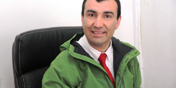 DECLARACIÓN PÚBLICA: Alcalde Juan Eduardo Vera someterá esta tarde a votación del Concejo el postergar por 3 meses los permisos de edificación que superen los 16 metros de altura