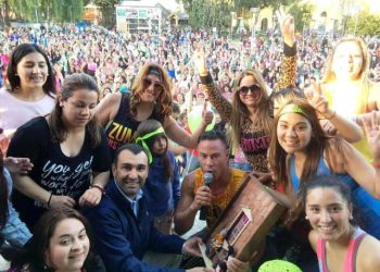 Rodrigo Díaz hizo bailar a Castro al ritmo de la zumba