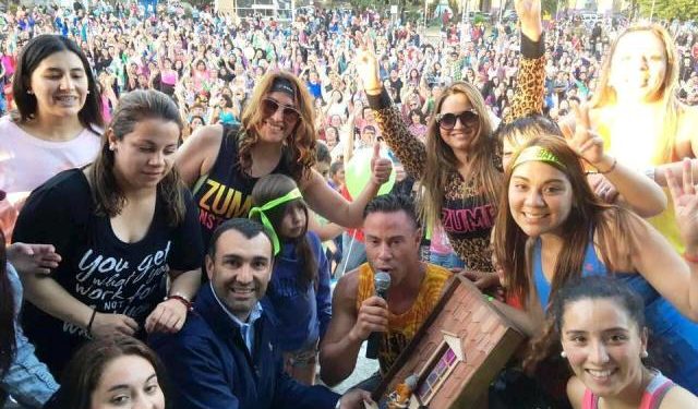Rodrigo Díaz hizo bailar a Castro al ritmo de la zumba