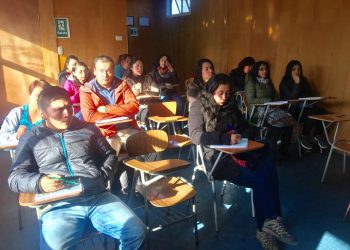 120 castreños inician ciclo de nivelación de estudios