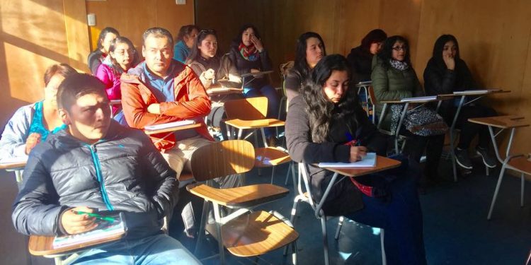 120 castreños inician ciclo de nivelación de estudios