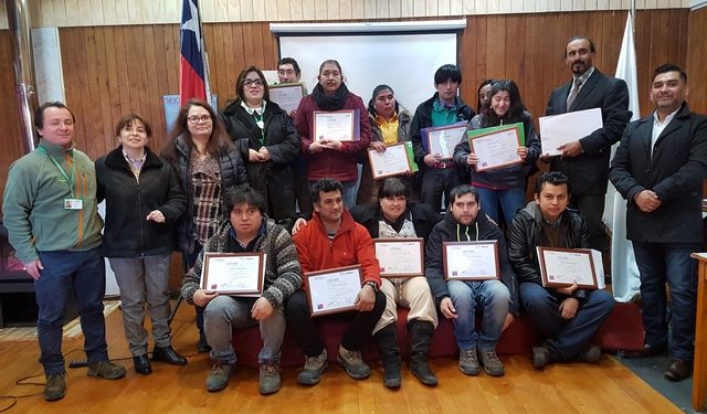 Castro Municipio: Énfasis en entregar capacitaciones a los vecinos de la comuna