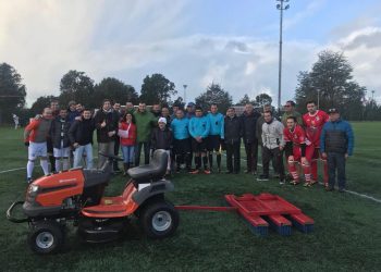 Alcalde Vera realizó entrega de cepillo tractor al recinto sénior de Castro