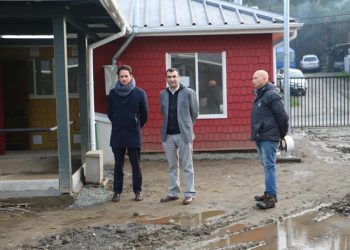 95 por ciento de avance tiene la construcción de las casas tuteladas para el adulto mayor en la ciudad de Castro