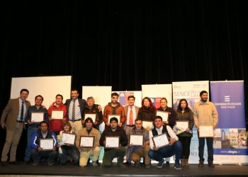 Se realiza certificación de Carpintería Ribera, curso que permitirá ampliar las posibilidades laborales de 25 vecinos de nuestra comuna.