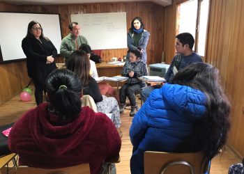 Se realizan cursos de capacitación en Castro, para ampliar posibilidades laborales de vecinos que se encuentran en condición de cesantía.