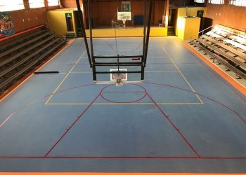 Realizan millonario mejoramiento en gimnasio de Escuela Luis Uribe Díaz