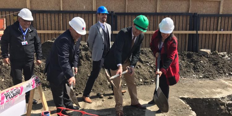 Alcalde de Castro anuncia recursos para nuevo Hospital en el sector alto de la ciudad