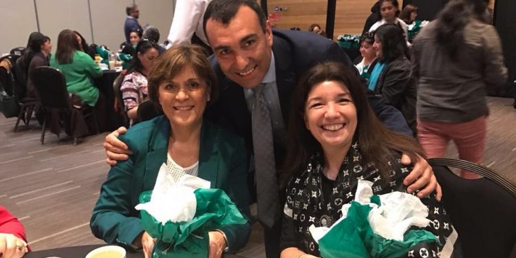 Castro Municipio conmemora en especial ceremonia a los trabajadores sociales de Castro