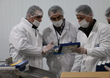 Alcalde de la comuna de Castro, Juan Eduardo Vera, busca hacer alianzas con el mundo privado en busca del desarrollo de la comunidad