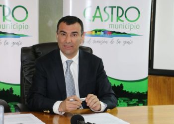 Alcalde Vera anunció que en enero comienza a funcionar la Óptica Popular Municipal