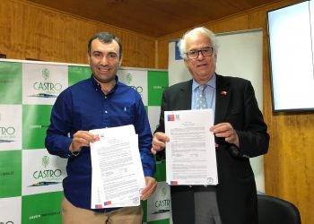 Firman en Castro convenios mandatos de obras por más de mil millones de pesos