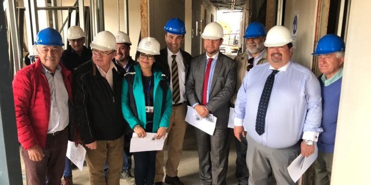 Concejo en Terreno corrobora avance de obras en construcción en la comuna de Castro