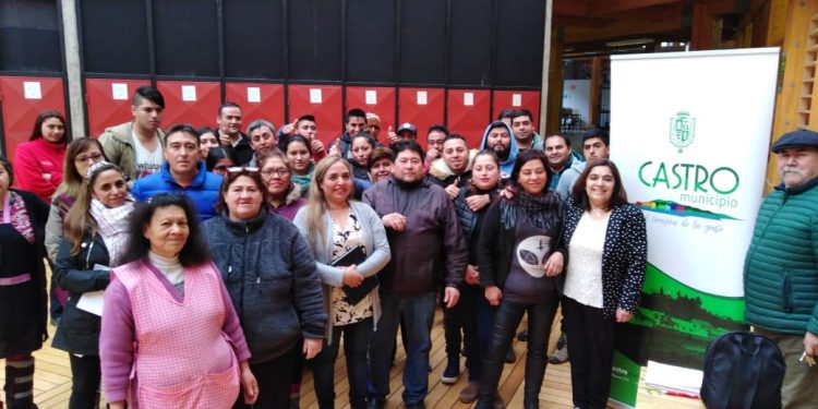 Trabajadores de feria Yumbel conforman nuevo comité de vivienda