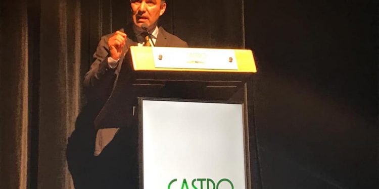 Alcalde Vera anunció inversión de 46 mil millones para periodo 2019-2020 en la comuna.