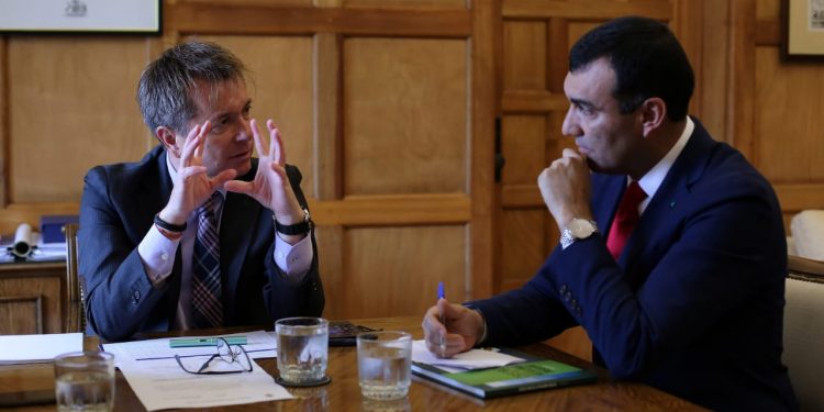 Millonario bono recibirán trabajadores del aseo de la comuna