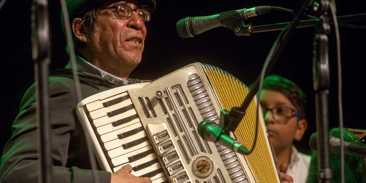 Castro valoriza el patrimonio y se une a los festejos por el Día mundial del Acordeón