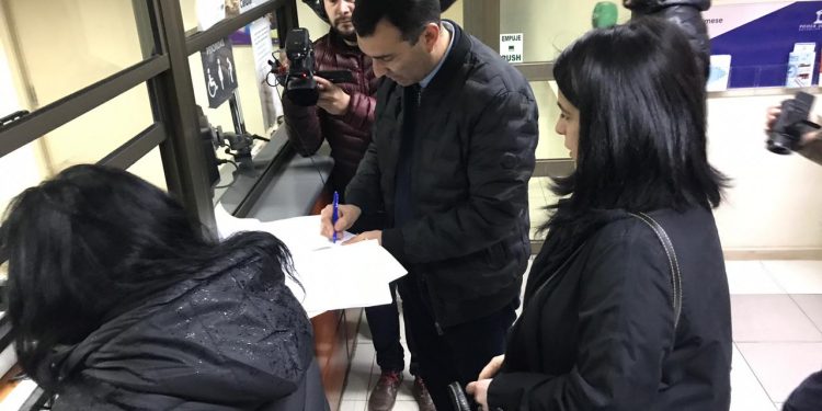 Presentan querella contra quienes resulten responsables de la muerte de joven madre castreña