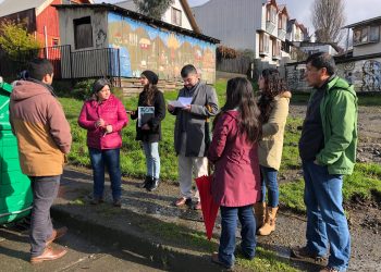 Castro Municipio compromete mejoras con vecinos de Villa Alerce