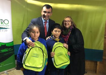 Profesores jubilados castreños reforzarán pedagógicamente a alumnos de colegios municipalizados