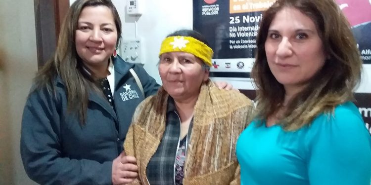 Expo Emprendedoras Indígenas 2019 tendrá representante castreña en Plaza de la Constitución en Santiago