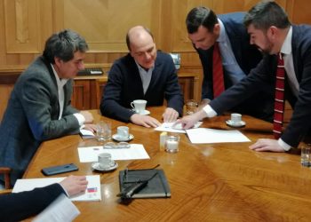 Importantes compromisos se logró con ministro de la Vivienda