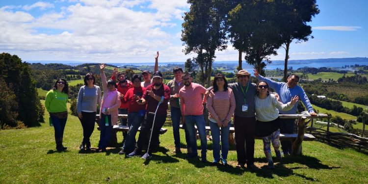 Lanzan  Rutas Turísticas culturales en isla Quehui