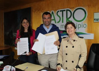 SENDA Los Lagos lanza campaña regional preventiva de verano  en Castro