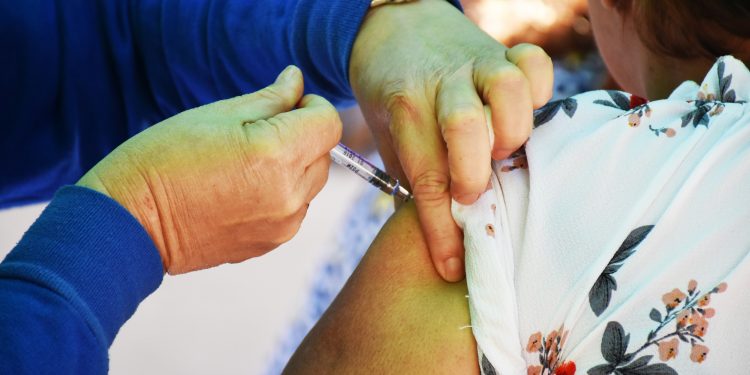 Alcalde Vera exige respeto hacia Chiloé y pidió la suspensión de clases  para evitar contagio por corona virus.