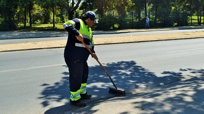 Trabajadores del aseo de Castro recibirán importante bono por sus sacrificados trabajos.