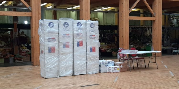 Feria José Sandoval de Castro recibe implementos de sanitización