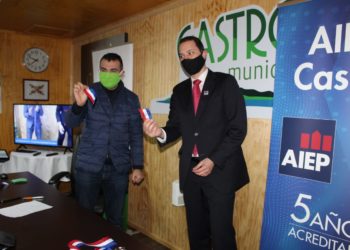 ALCALDE DE CASTRO INAUGURA PRIMERA FERIA VIRTUAL DE EMPRENDEDORES DEL SUR DE CHILE