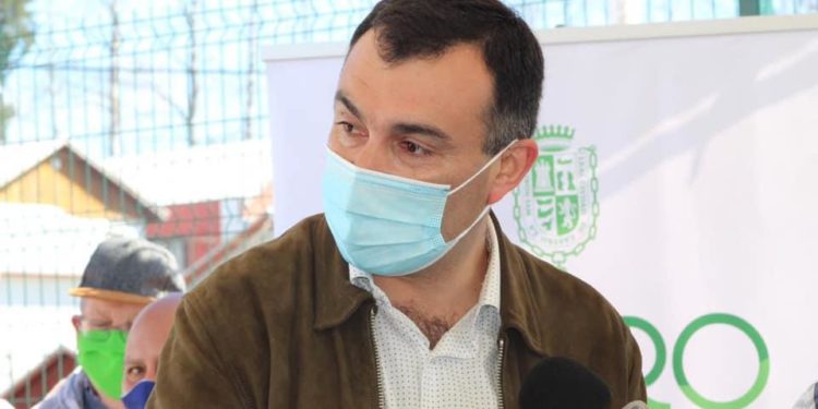 Alcalde Vera llama a participar del plebiscito del 25 de octubre