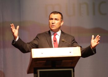 Multimillonaria inversión resaltó alcalde Vera al celebrarse los 454 años de Castro