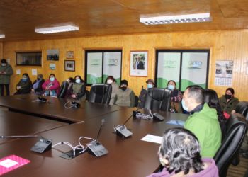 ¡Al fin nuestros vecinos serán propietarios en histórico barrio Matadero de Castro !!