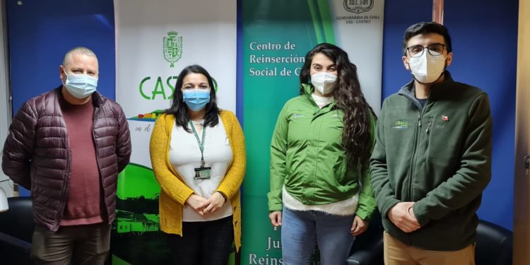 Castro Municipio refuerza trabajo colaborativo con Centro de Reinserción Laboral para personas que cumplen condena en libertad   