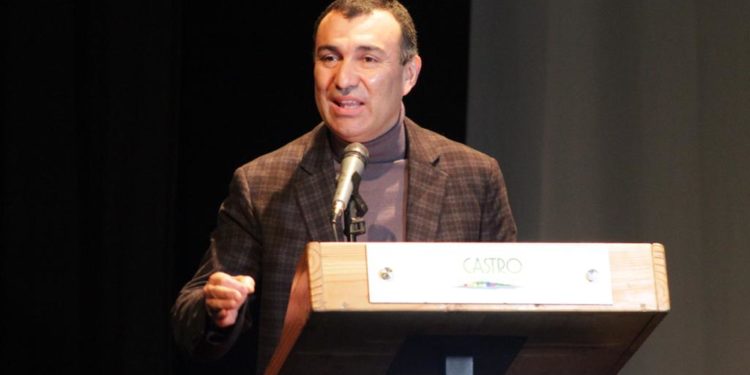 Alcalde Vera valoró creación de Asociación de Municipios de Chiloé