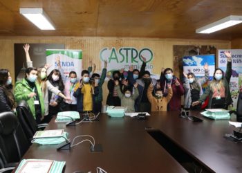 Niños y niñas plasmaron sus derechos en entretenido concurso de dibujo organizado por Castro Municipio