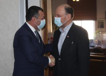 Alcalde Vera pidió al ministro de Obras Públicas abrir by pass durante el verano.