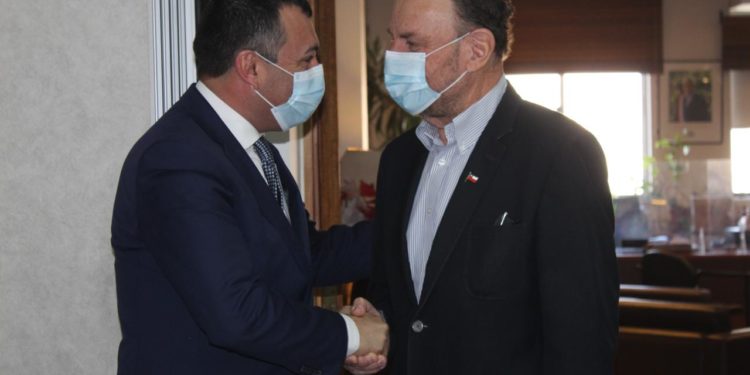 Alcalde Vera pidió al ministro de Obras Públicas abrir by pass durante el verano.