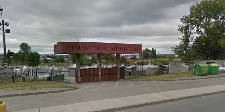 Alcalde Vera firmó decreto que mejora el Cementerio Municipal