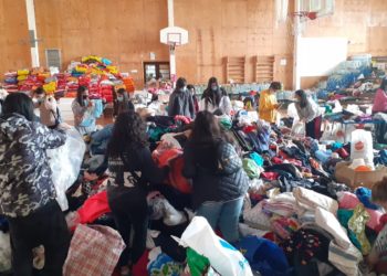 Castro Municipio solicita evitar enviar más ropa a los centros de recolección de aportes de la comuna