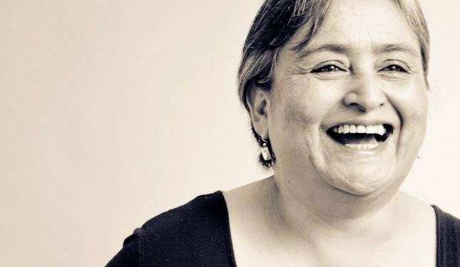 En honor al mundo de las letras: Rosa Betty Muñoz Serón obtiene el Premio Chiloé de Extensión Cultural 2022