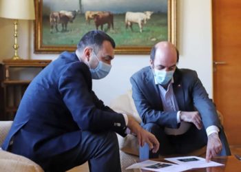 Alcalde Vera gestiona recursos en materia de Obras Públicas