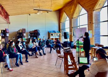 Funcionarios de Castro Municipio se capacitan  para prestar una mejor atención