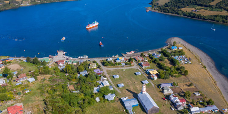 Isla Quehui se incorpora como destino en ruta de prestigiosa línea de cruceros
