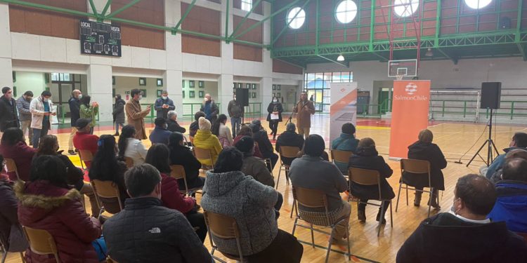 Castro: Vecinos valoran avances de la reconstrucción