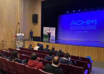 Alcaldes isleños se reúnen en Castro para abordar la crisis hídrica en el Archipiélago