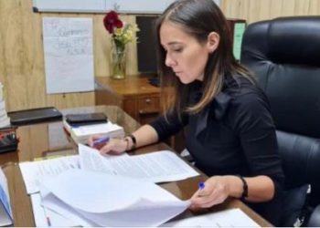 Administradora Municipal de Castro Municipio llamó al gobierno a no endosar responsabilidades.